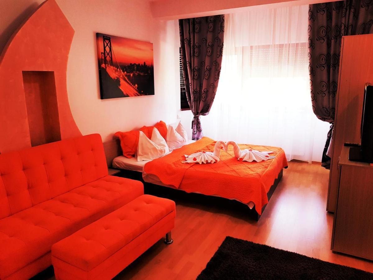 Pensiunea Red Rose Apartments Timişoara Extérieur photo